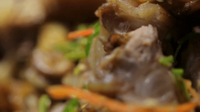 고추가 올라간 족발