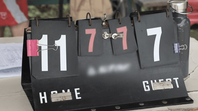 홈과 게스트 점수를 보여주는 점수판