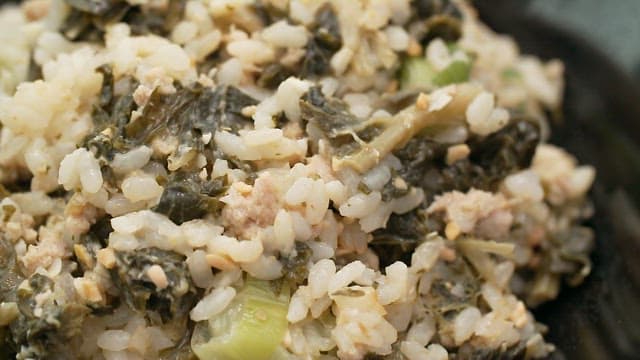 Appetizing and hearty rice with fresh dried radish greens