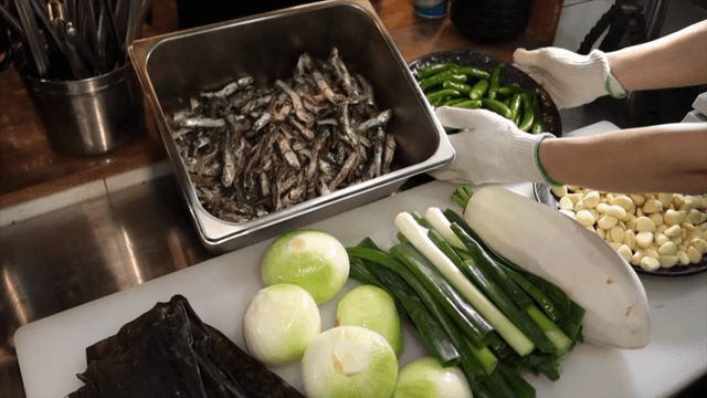 Ingredients for Korean soup preparation