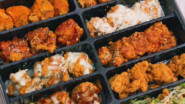 다양한 맛의 한국식 치킨