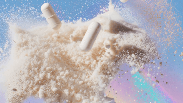 움직이는 알약 캡슐과 가루