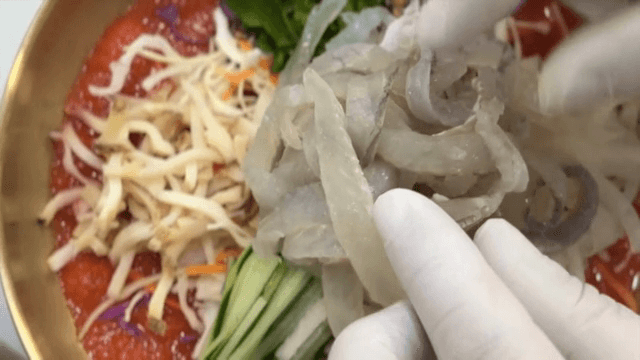 신선한 물회 준비