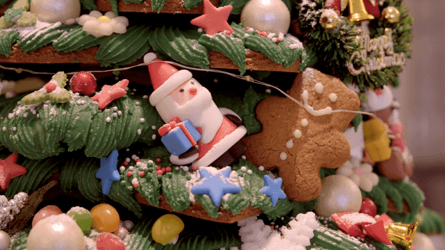 Christmas gingerbread with Santa decoration