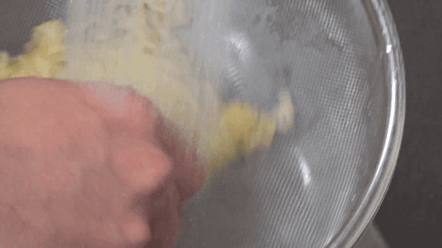 Rinsing ramen noodles in kitchen sink