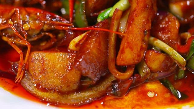 Mala long xia, a delicious stir-fried dish of lobster and vegetables