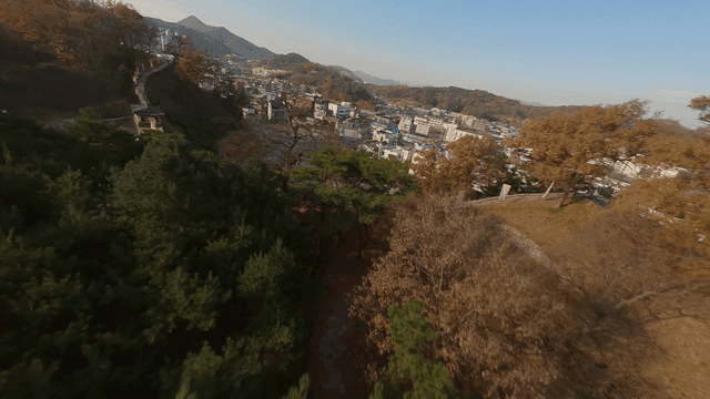 A scenic view of a historic fortress wall