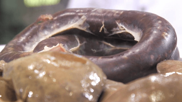 순대간과 함께 들어간 찐 순대