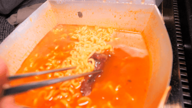 Hangang ramen with grilled meat