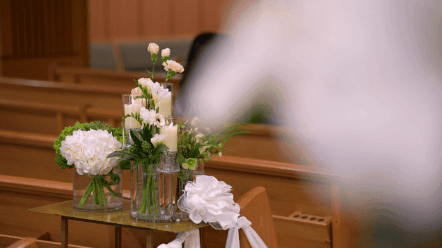 Flower arrangement in a decorated hall