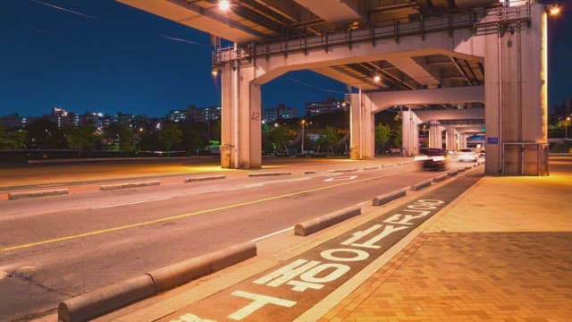 Jamsu Bridge where people and cars pass by