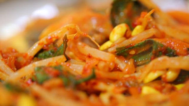 Cow skin salad with bean sprouts