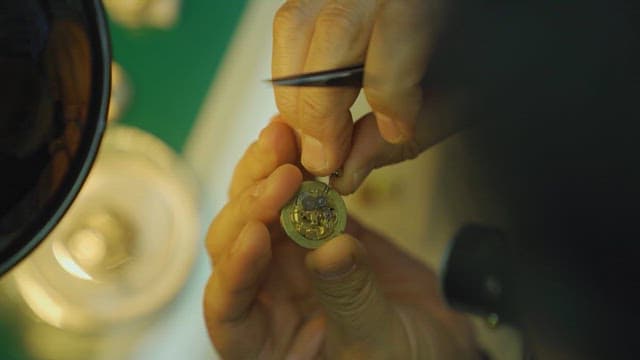 정밀한 시계 수리 클로즈업