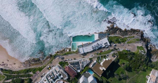 Amazing Swimming Pool in the Beach