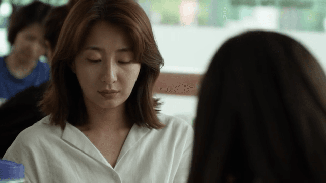 Woman talking in a restaurant