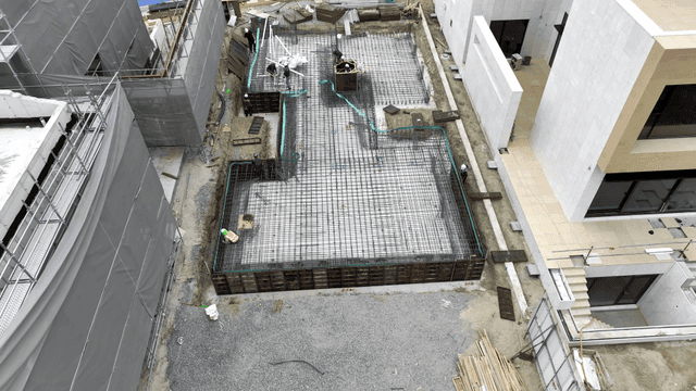 건물 골조가 있는 건설 현장