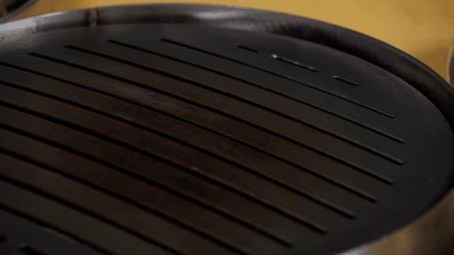 Scene of oiling the grill