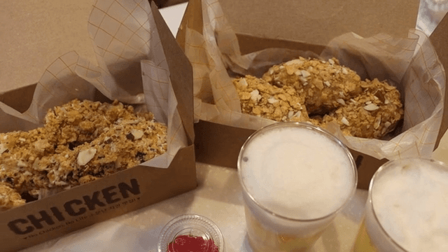 Beer and chicken shaped rice cakes and bread