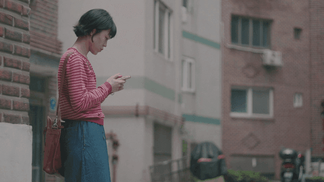 Woman talking on the phone outdoors