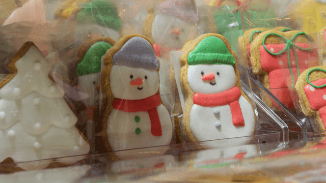 Packaged Christmas snowman cookies