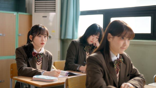 쉬는시간에 떠드는 학생들