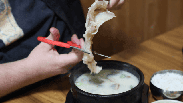 Person who cuts and puts meat into beef soup