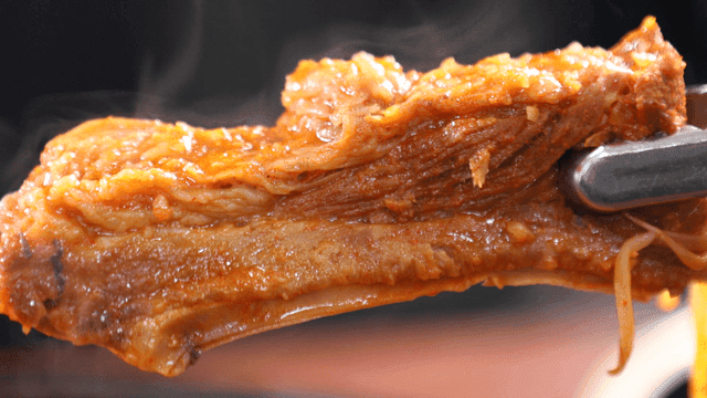 Steaming hot spicy pork ribs