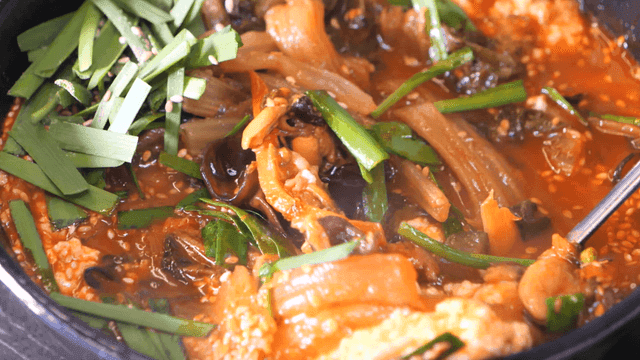 Sundubu Jjamppong with Vegetables and Seafood