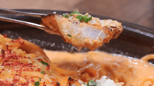 파스타 속 돼지고기