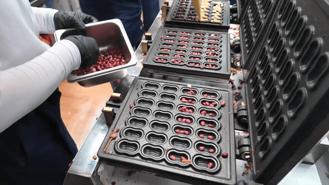 땅콩빵을 만드는 사람