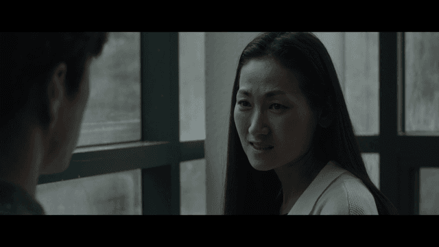 Serious argument by the window