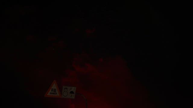 밤하늘을 밝히는 불꽃놀이