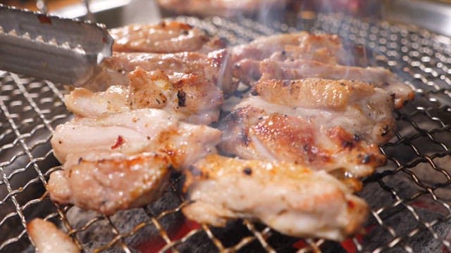 지글거리는 숯불닭갈비