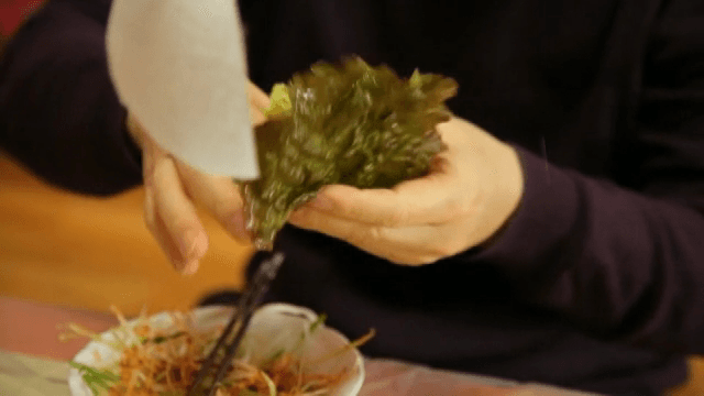 상추 위에 올리는 쌈무