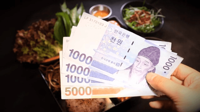 반찬과 돈이 있는 한식 한 상