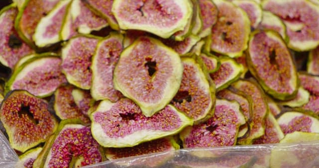 Well-Dried Fig Slices