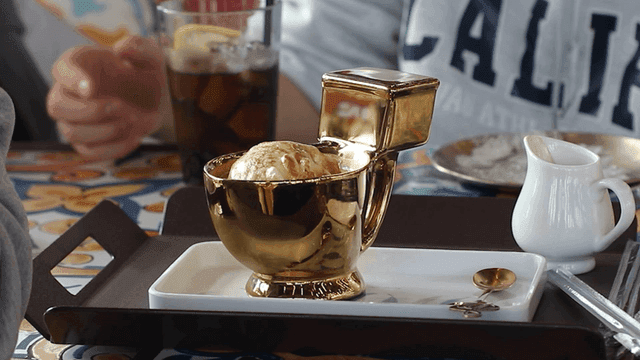 Vanilla Affogato in Golden Cup