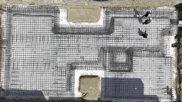 건물 골조가 있는 건설 현장