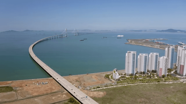 Bridge connecting the city over the sea