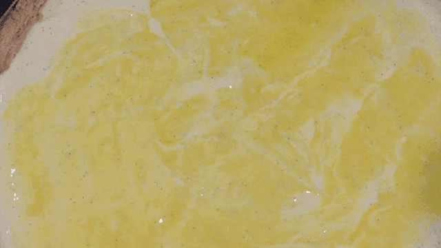 Smooth pie cream brushed with egg wash