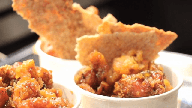 Deep-fried and braised chicken in a paper cup