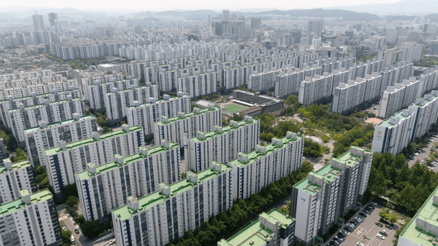 Expansive view of city apartment complexes