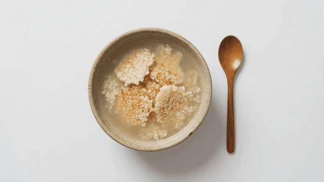 Nurungji-tang with spoon