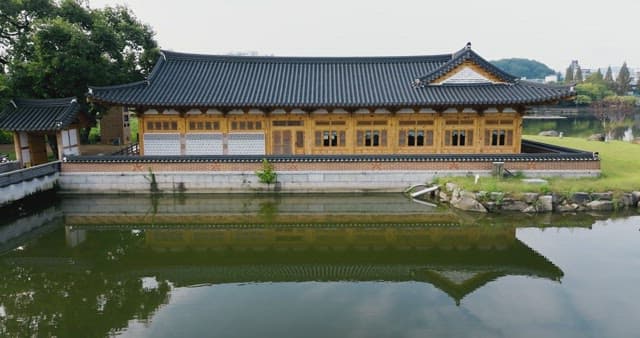 Traditional hanok on the pond