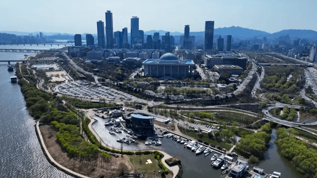 Cityscape on a spring day with cherry blossoms in bloom