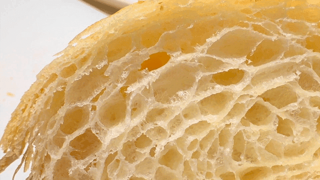 Texture of bread with many air holes