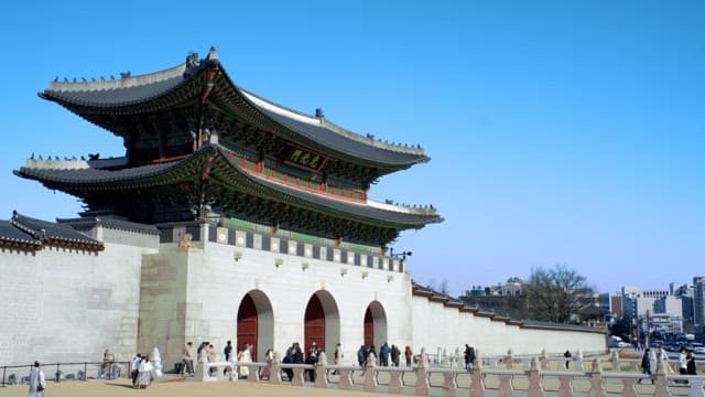 Historic Gwanghwamun with Visitors in Urban Setting