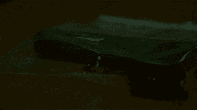 봉투 안에 들어있는 증거품