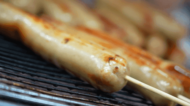 Grilled sausage skewers