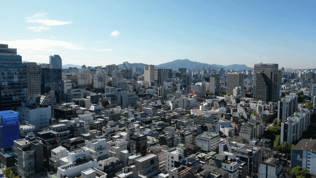 Seoul cityscape in clear weather